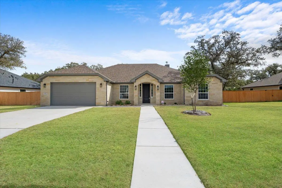 4117 Turning Leaf Dr, Nolanville, TX 76559 - Image #1