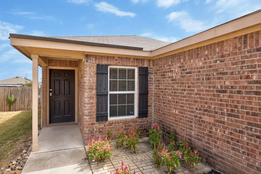 228 Millers Loop, Jarrell, TX 76537 - #2