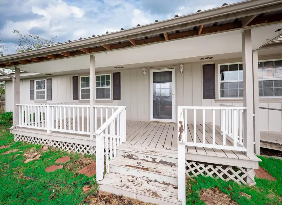 1350 County Road 414, Jonesboro, TX 76538 - Image #3