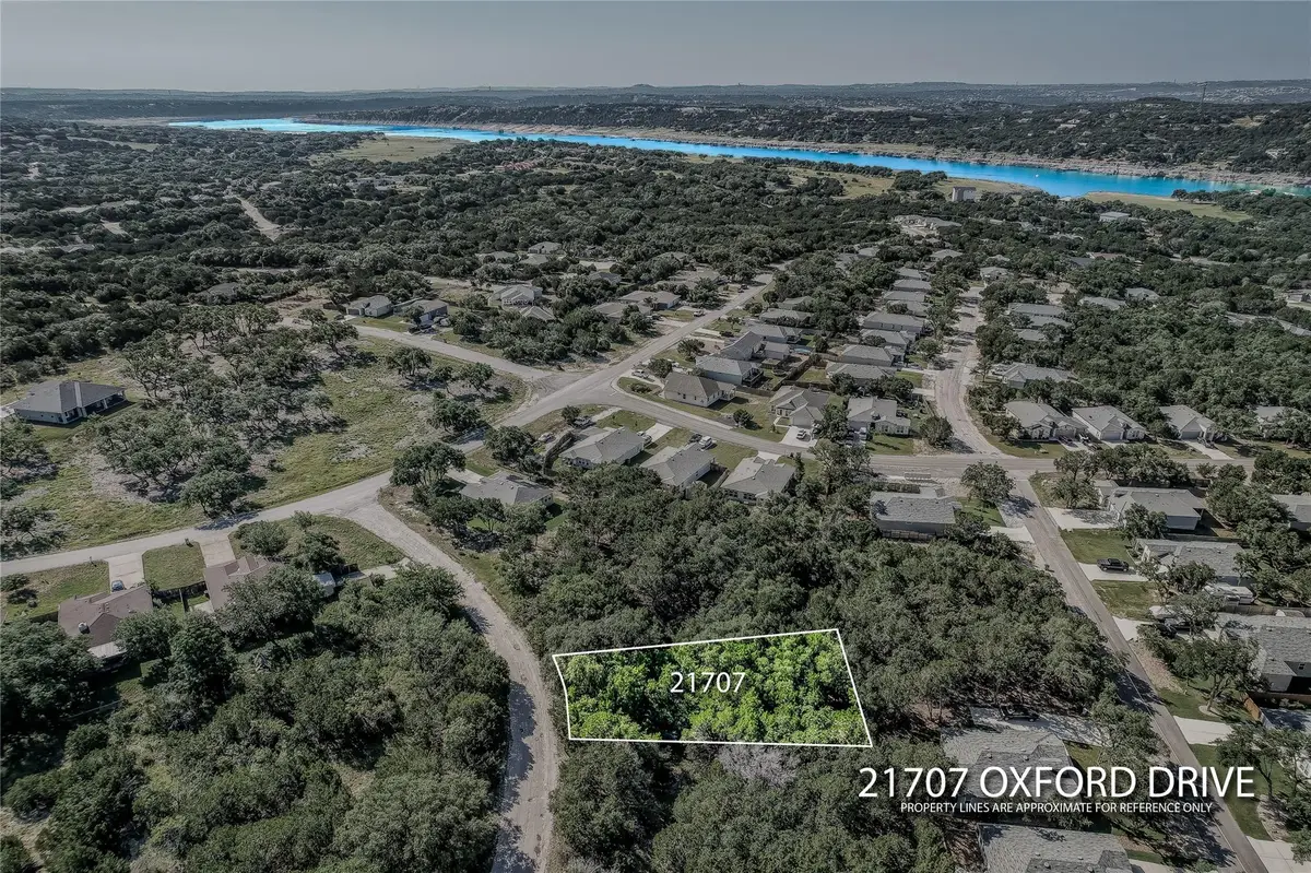 21707 Oxford Dr, Lago Vista, TX 78645 - #1