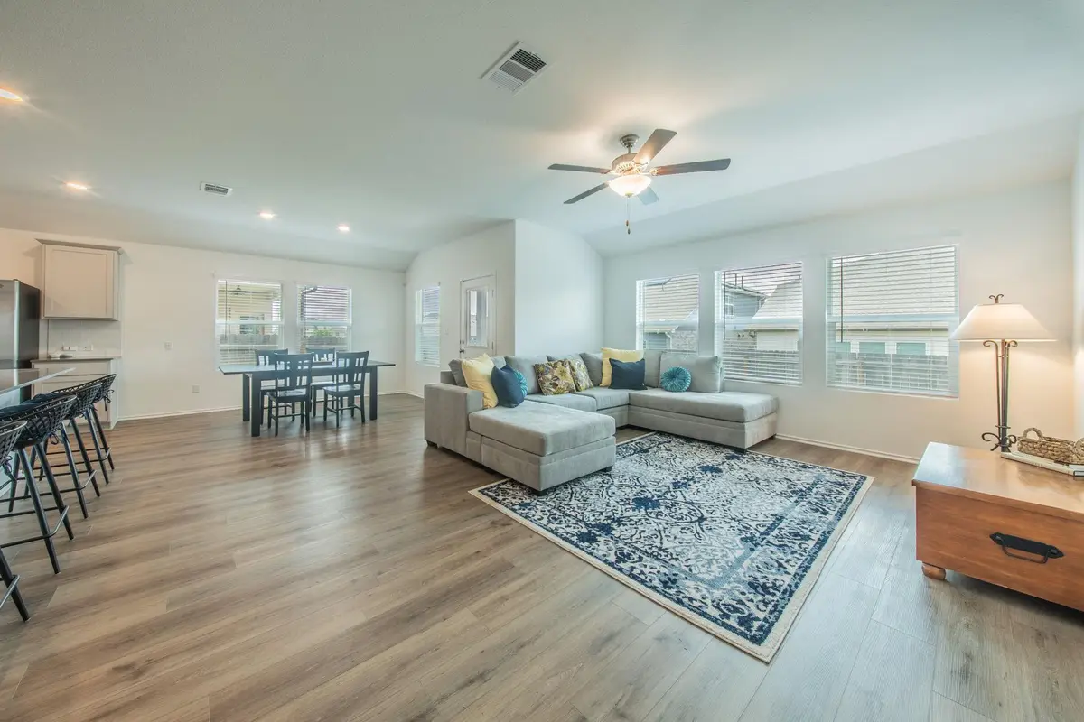 1704 Cobblecrest Ln, Leander, TX 78641 - #1