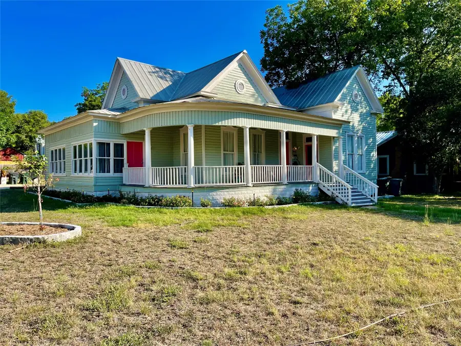 908 W Hopkins St, San Marcos, TX 78666 - Image #2