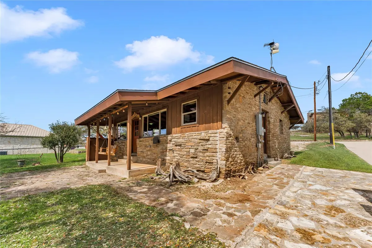 212 Baker Ln, Burnet, TX 78611 - #1