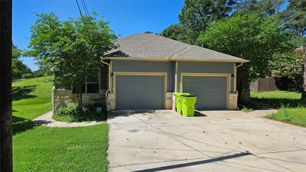 124 S Kanaio Dr, Bastrop, TX 78602