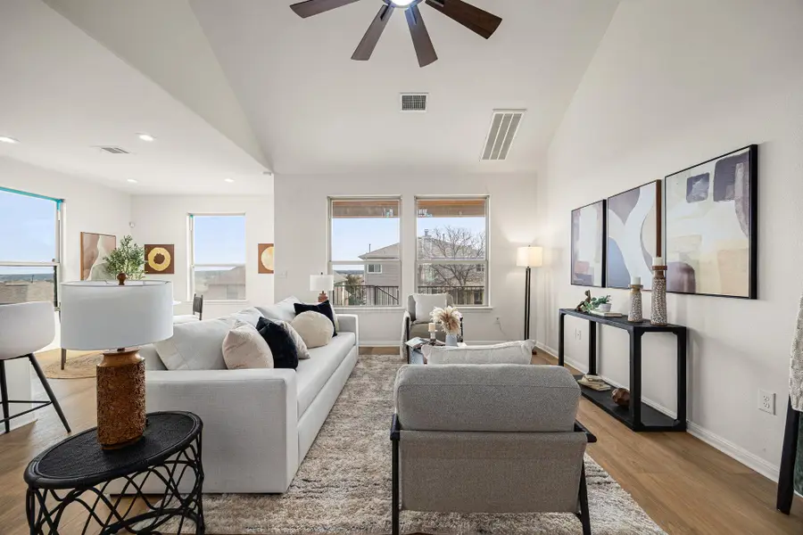 304 Santa Maria St, Georgetown, TX 78628 - #2