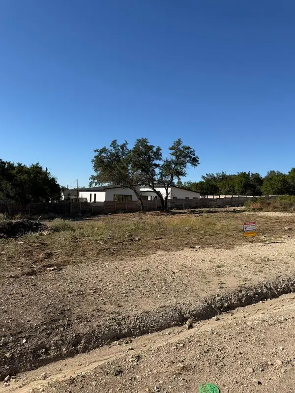 4208 Rockwood Dr, Lago Vista, TX 78645