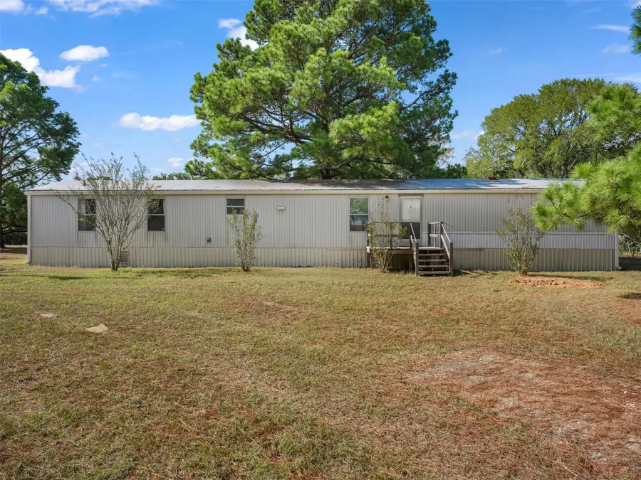 133 Pine Valley Loop, Smithville, TX 78957 - #3