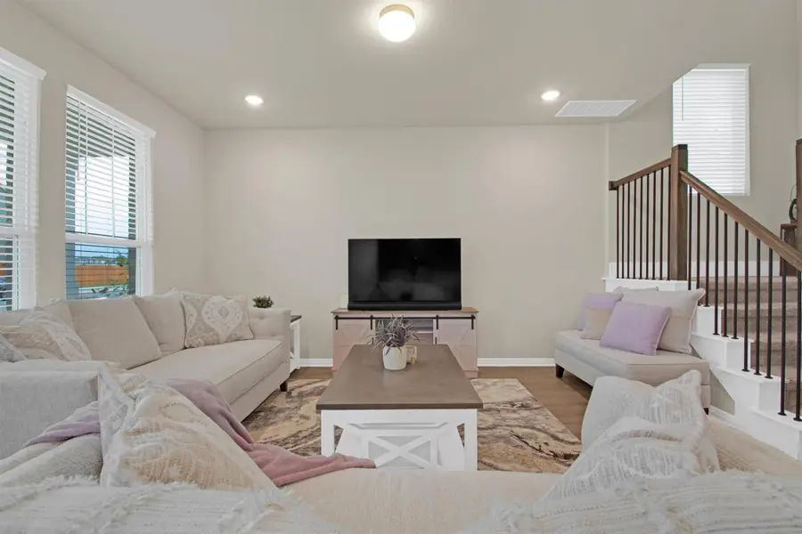 124 Barret Dr, Liberty Hill, TX 78642 - Image #3