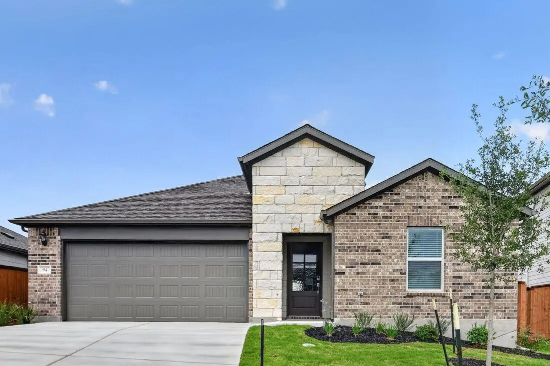94 Flowers Ave, Hutto, TX 78634 - #1