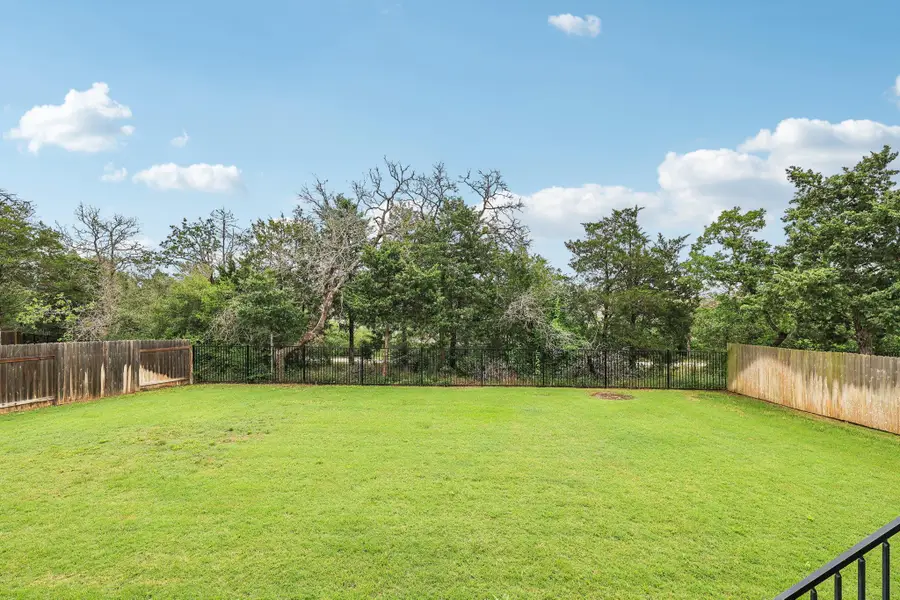 131 Kellogg Ln, Bastrop, TX 78602 - #2
