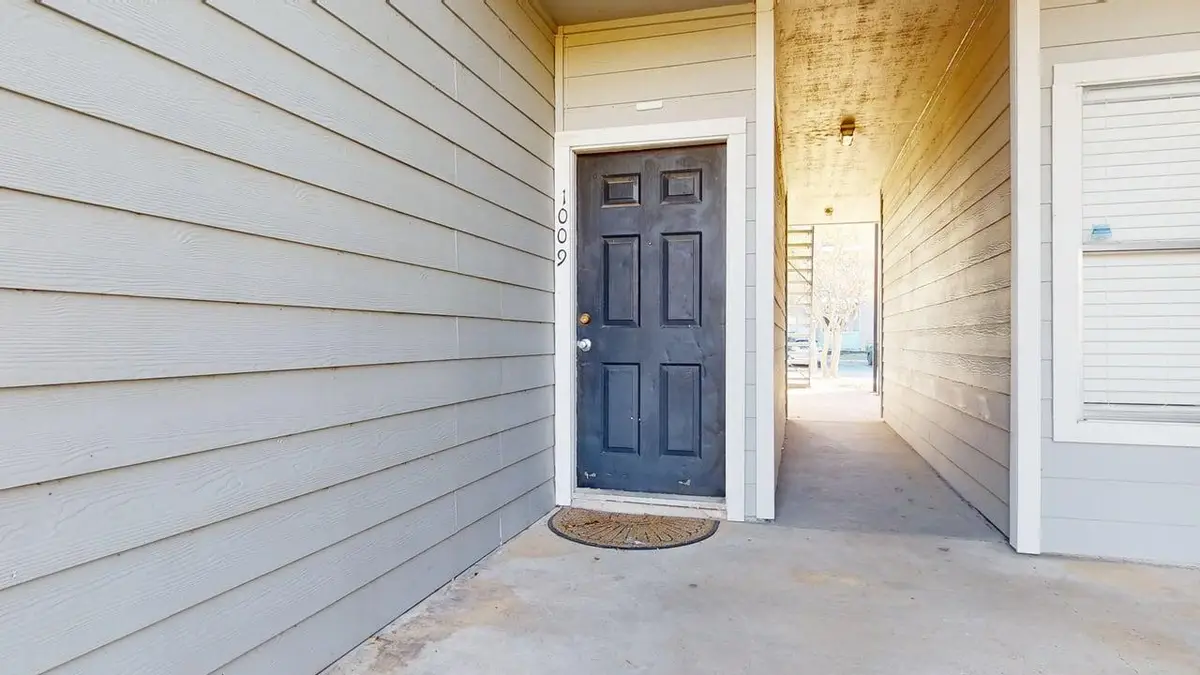 12166 Metric Blvd #1009, Austin, TX 78758 - Image #1