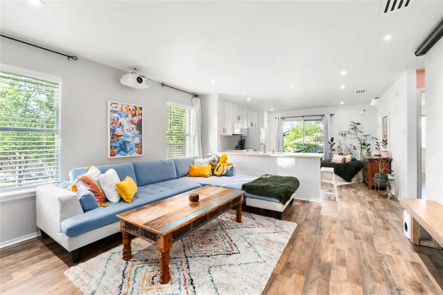 102 Woodley Rd, Leander, TX 78641 - #3