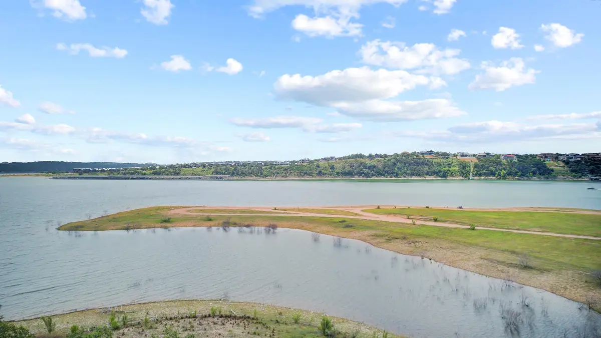 2702 Cornell Cv, Lago Vista, TX 78645 - #1