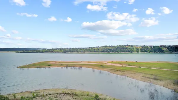 2702 Cornell Cv, Lago Vista, TX 78645