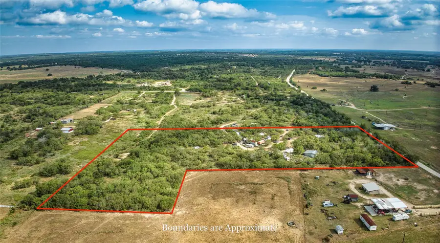 2900 Salt Flat Rd, Luling, TX 78648 - #3