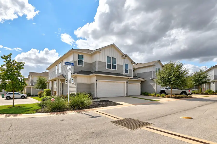 11202 Gadsen Ln #67, Austin, TX 78754 - #2