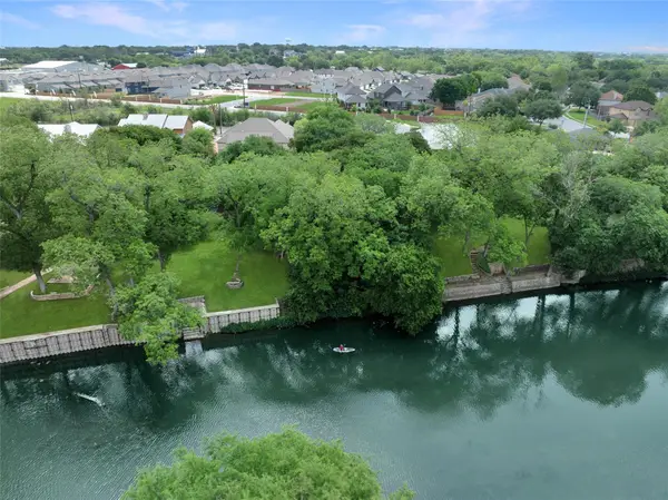 1049 River Ter, New Braunfels, TX 78130