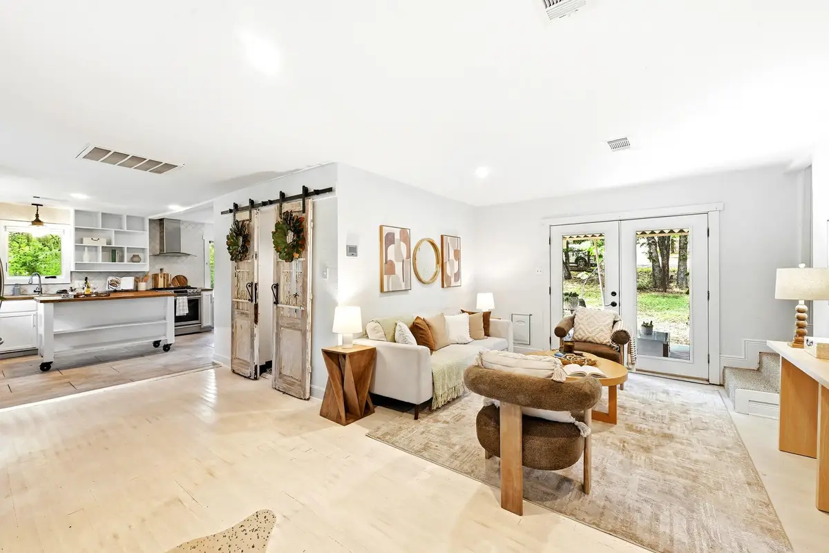 2802 De Soto Dr, Austin, TX 78733 - #1