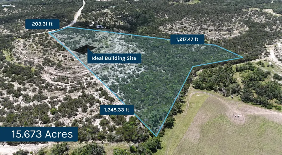 1136 Lakeside Dr, Wimberley, TX 78676 - Image #2