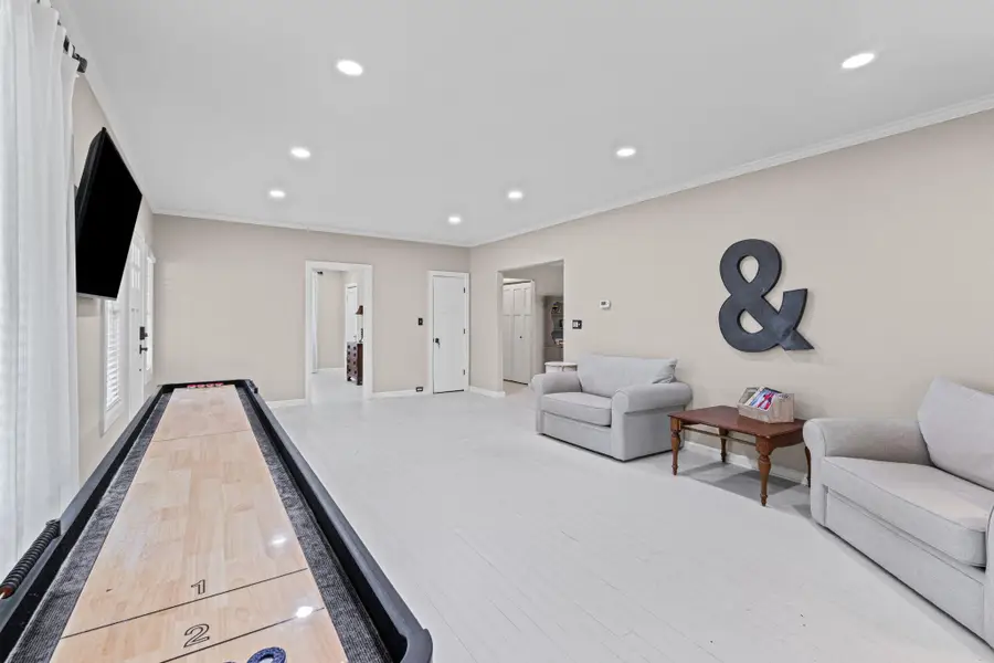 1005 Pine St, Bastrop, TX 78602 - #3