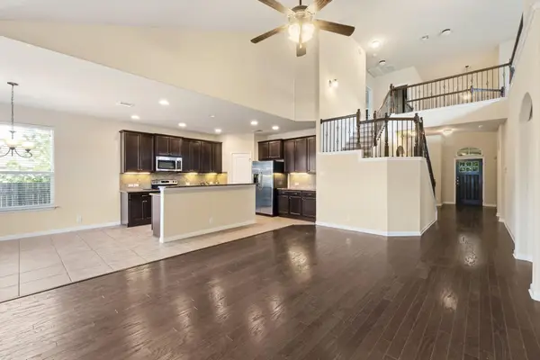 1902 Laminar Creek Rd, Cedar Park, TX 78613