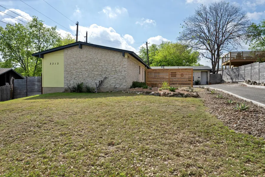 3313 S Oak Dr, Austin, TX 78704 - #2