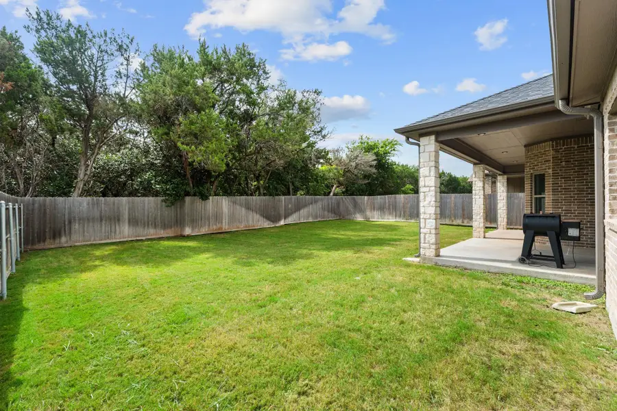 621 Holstein Dr, Belton, TX 76513 - #3