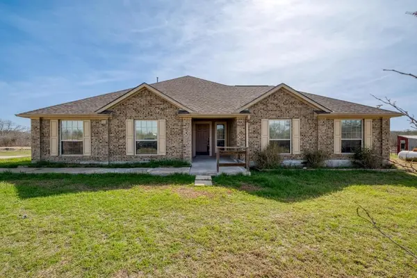 1035 Brushy Branch Rd, Lockhart, TX 78644