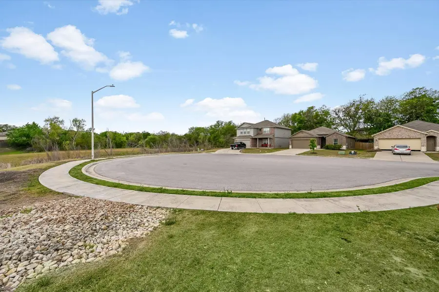115 Cibolo Creek Dr, Kyle, TX 78640 - #2