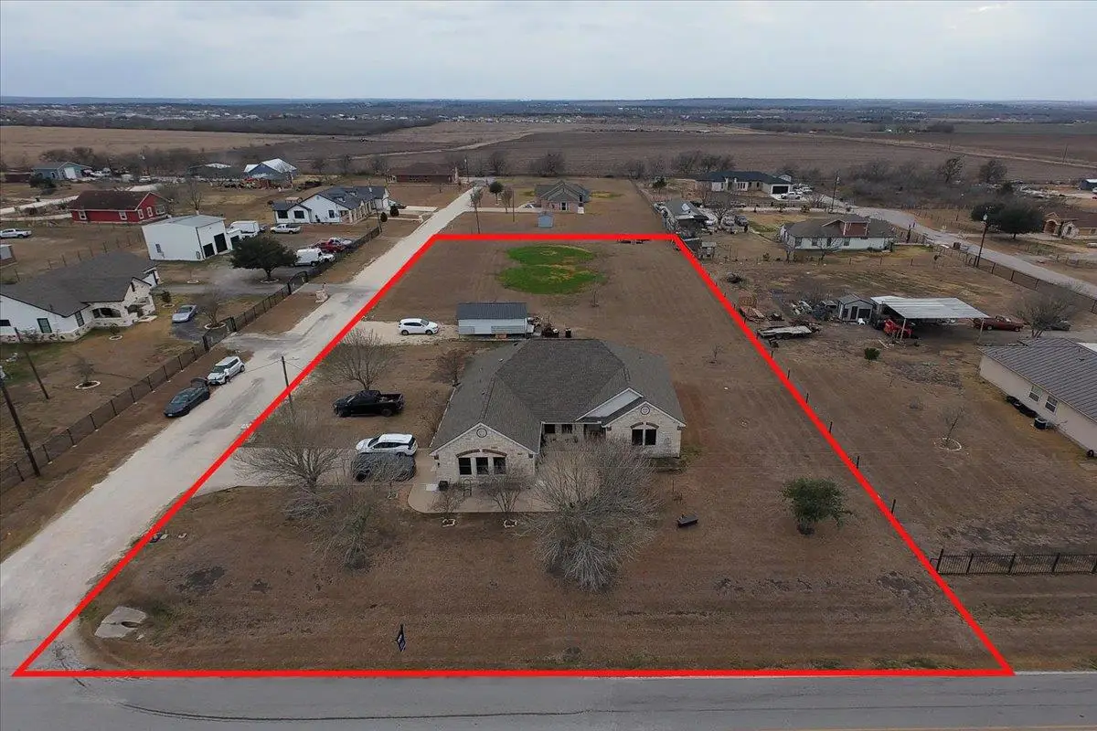 106 Luna Vista Cv, Del Valle, TX 78617 - #1