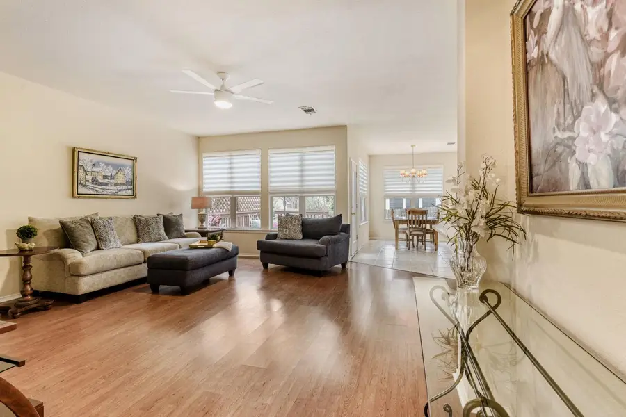 8813 Colberg Dr, Austin, TX 78749 - #3