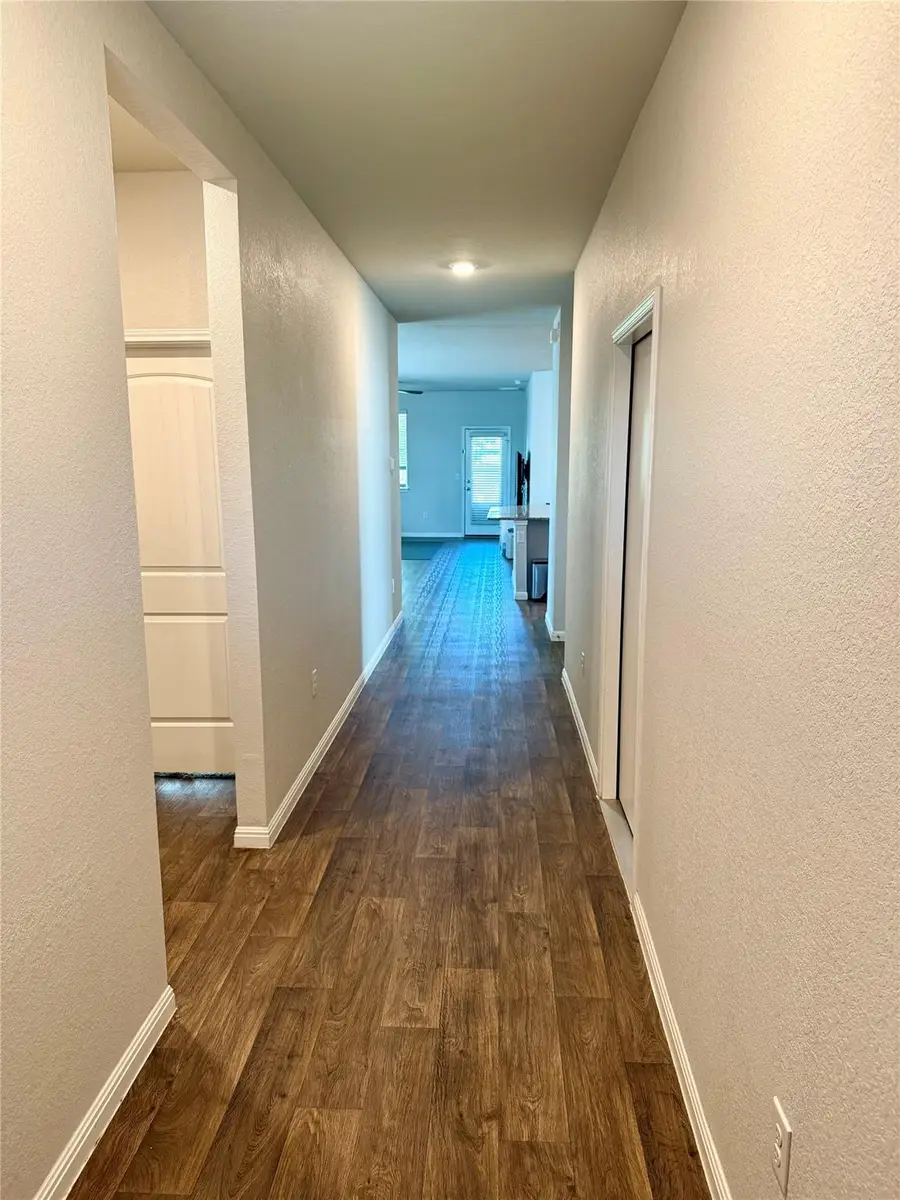 604 Dove Trl, Bertram, TX 78605 - Image #2