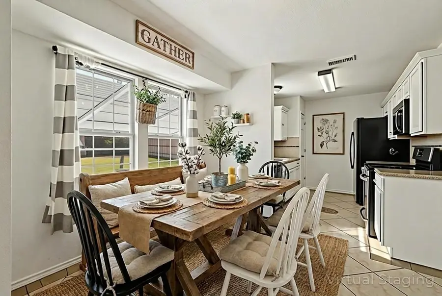 1309 Mallard Ln, Taylor, TX 76574 - Image #3