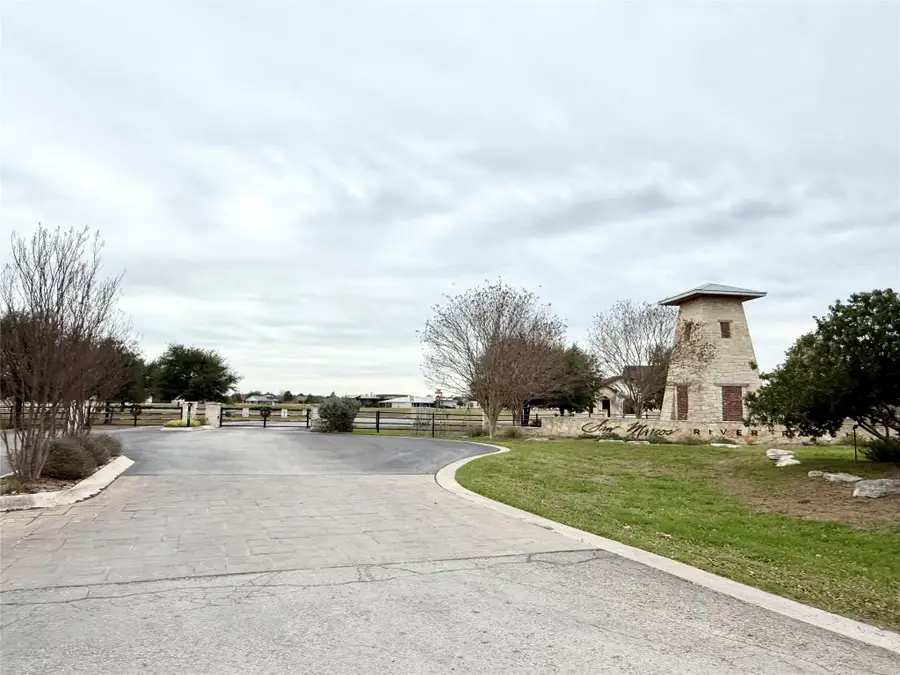 113 River Lake Ln, Northeast Guadalupe, TX 78108 - Image #2