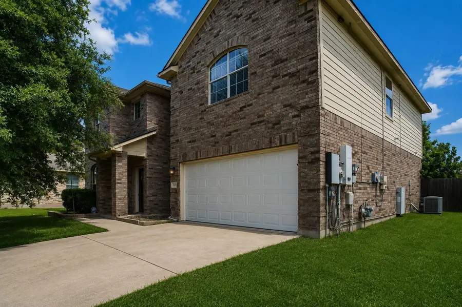18305 Lake Edge Ct, Pflugerville, TX 78660 - #2