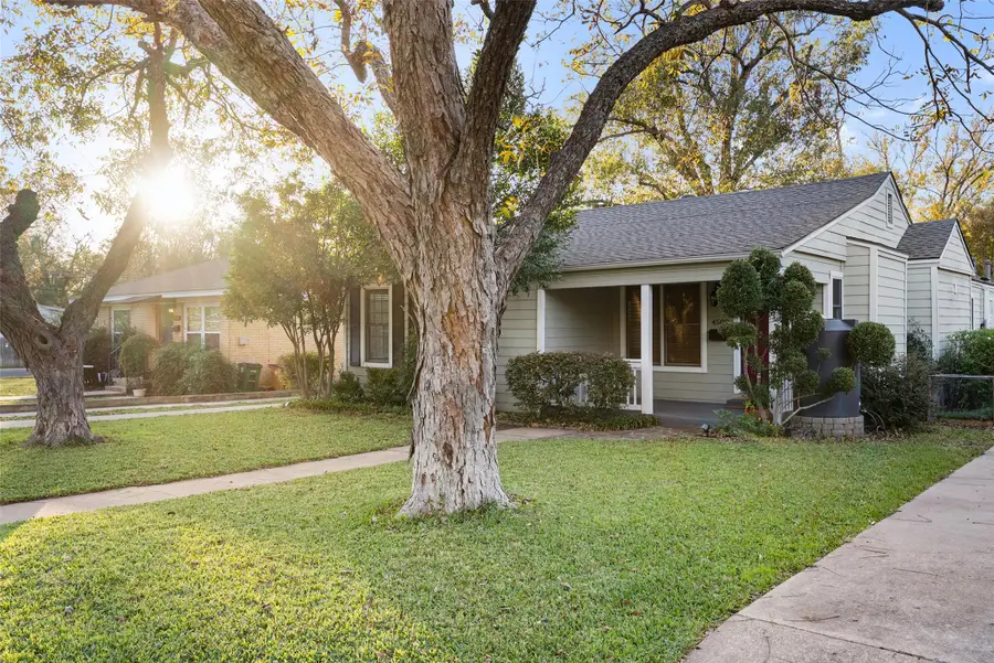 4502 Ramsey Ave, Austin, TX 78756 - Image #2