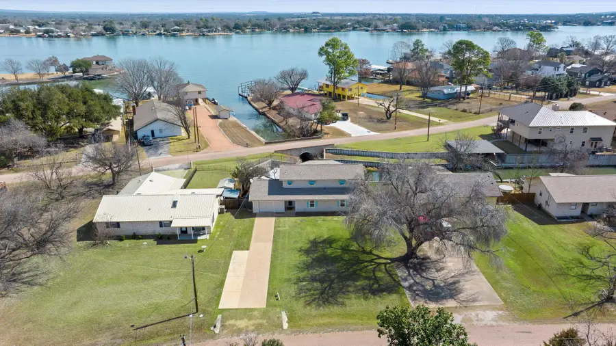 107 Channel Dr, Sunrise Beach Village, TX 78643 - Image #2