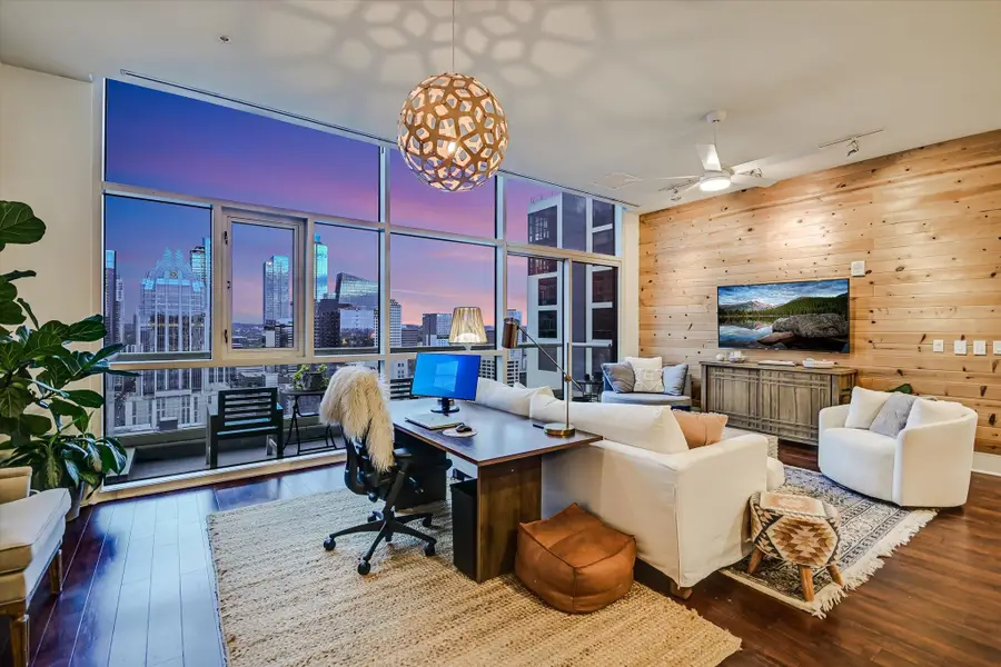 555 E 5th St #2826, Austin, TX 78701 - #3