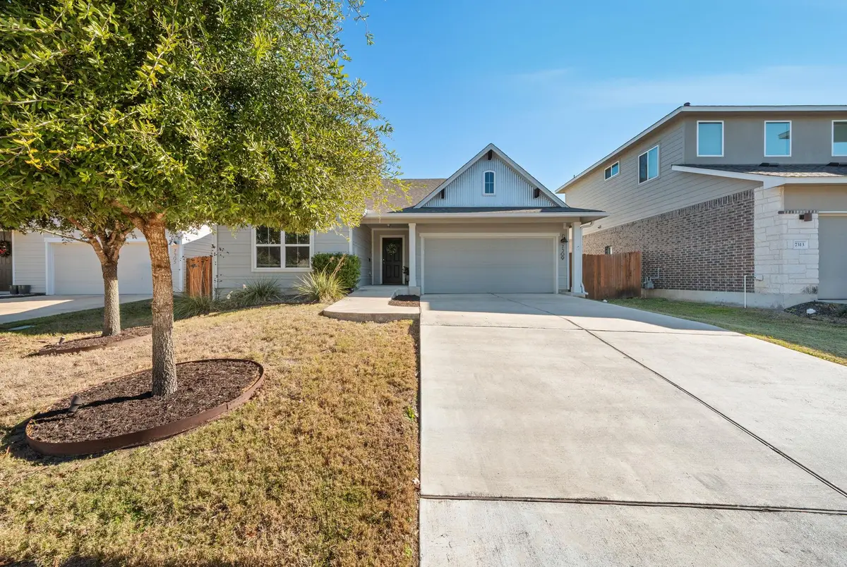 7309 Van Ness St, Austin, TX 78744 - Image #1
