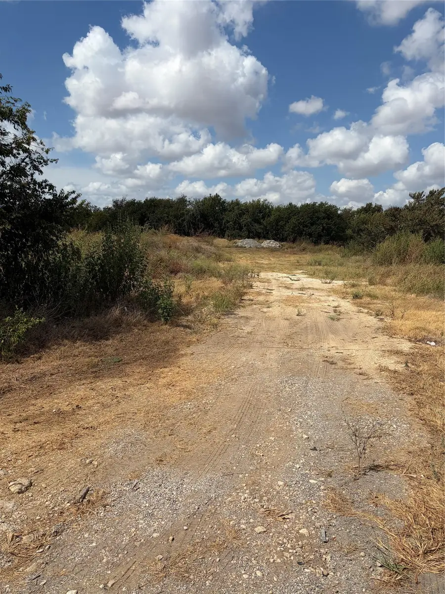 179 Evangeline Ln, Hutto, TX 78634 - #3