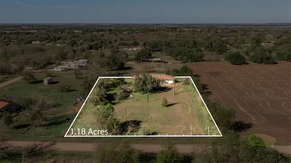 230 County Road 422, Bartlett, TX 76511