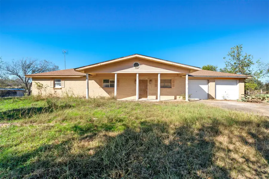 230 County Road 422, Bartlett, TX 76511 - Image #2