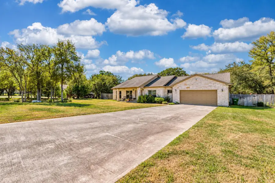 140 Creekwood Trl, Cedar Creek, TX 78612 - #3