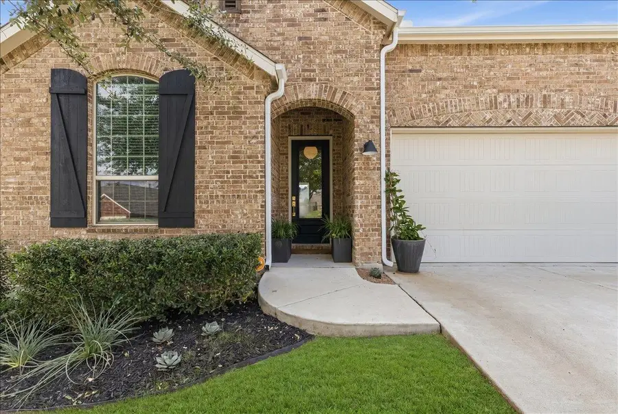 132 Emerald Garden Rd, San Marcos, TX 78666 - #2