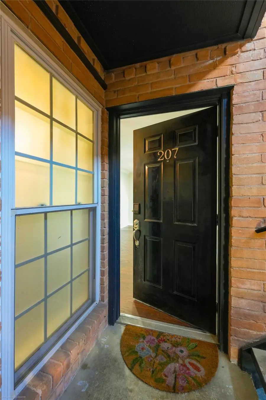 900 S Lamar Blvd #207, Austin, TX 78704 - #2