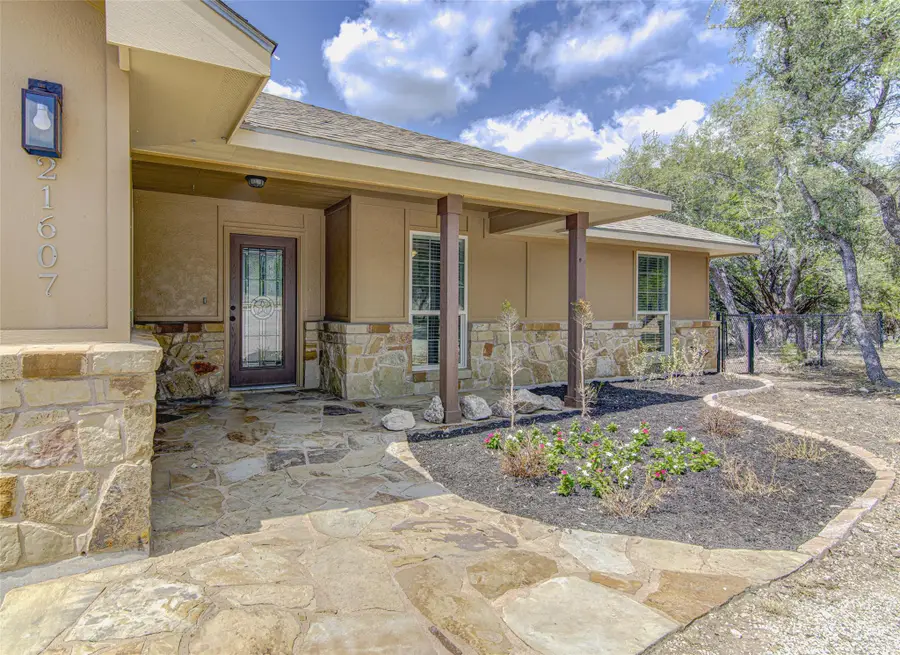 21607 Santa Carlo Ave, Lago Vista, TX 78645 - #2