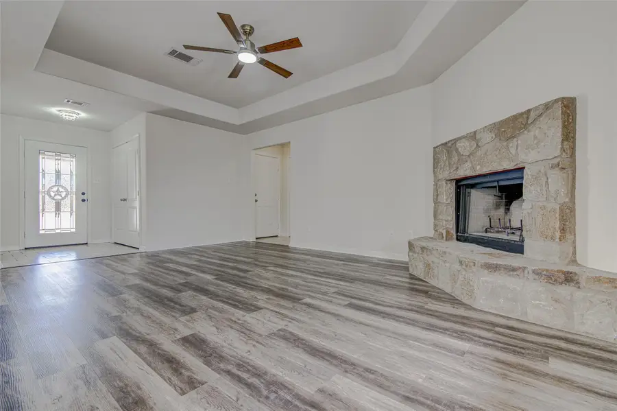 21607 Santa Carlo Ave, Lago Vista, TX 78645 - #3