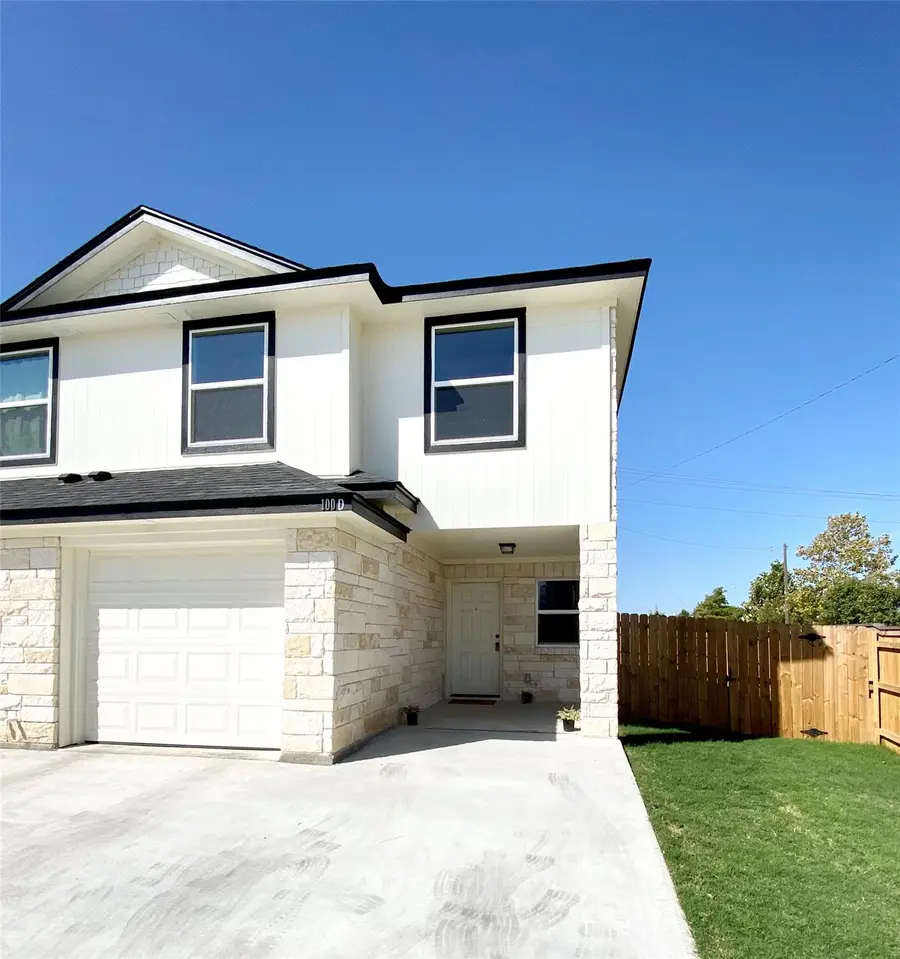 100 Sandstone Dr #A-D, Jarrell, TX 76537 - #2