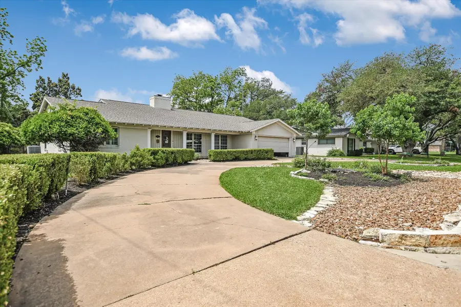 4011 N Hills Dr, Austin, TX 78731 - #2