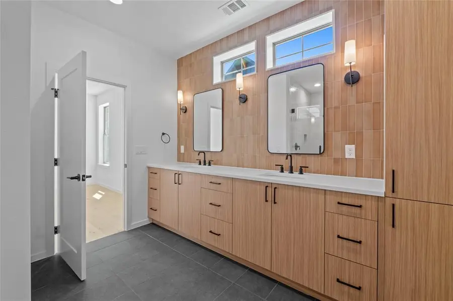 3500 Pecan Springs Rd #9, Austin, TX 78723 - #2